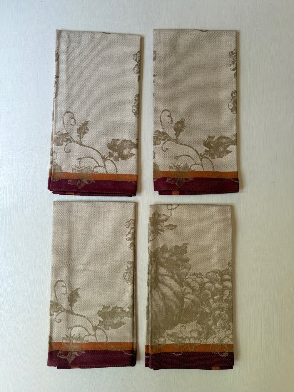 NWT Williams Sonoma HARVEST BOTANICAL PUMPKIN (4) DINNER NAPKINS